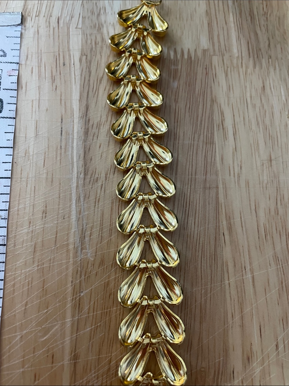 Gold Leaf Chain Necklace & Bracelet Set Fold over clasp Ncklce 18”L, Braclt 6.5 - Picture 7 of 7